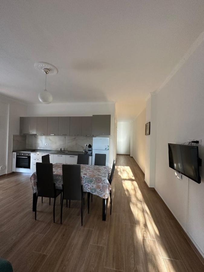 Vlora Central & Comfy Apartment Dış mekan fotoğraf